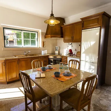 Janota By Acasadascasas Holiday home Ribamar (Torres Vedras)